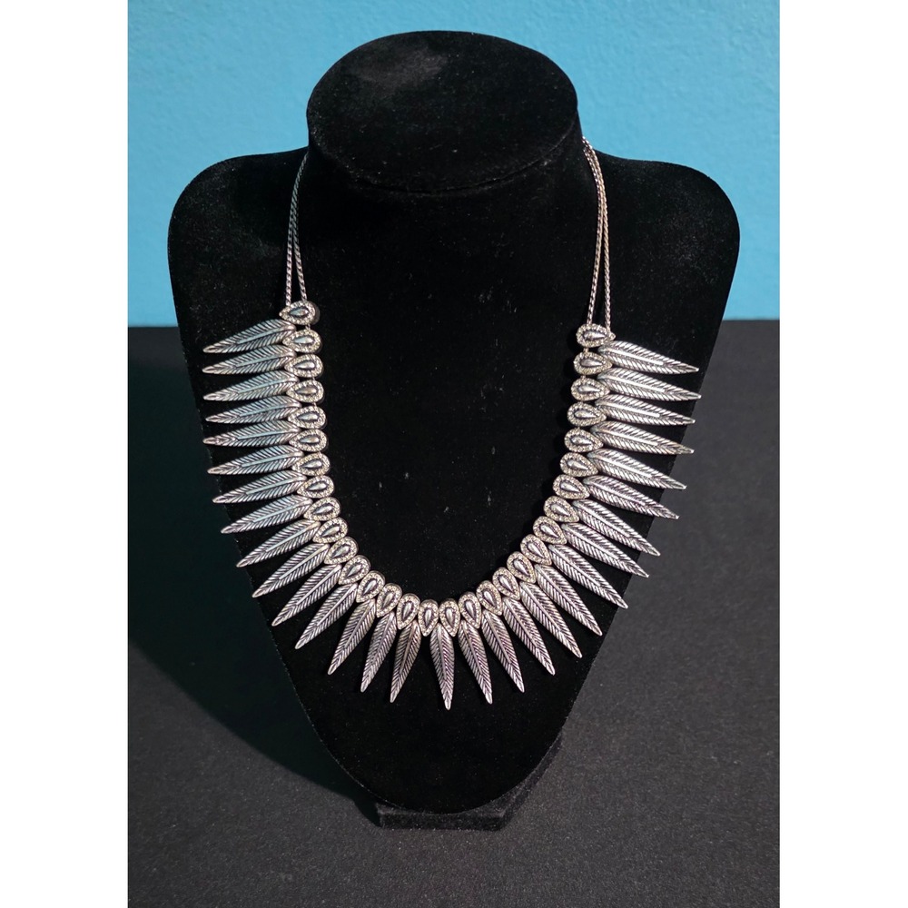 Silver Tone Feather Leaf Statement Necklace Bohemian Tribal Fan Style Jewelry